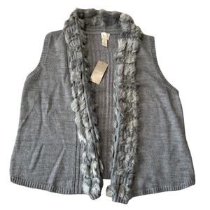 CHICOS Fur trimmed Sweater Vest, Size 1 (Medium), Soft Gray Knit; NWT